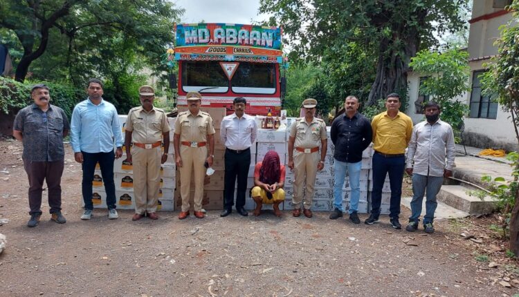 Boxes of foreign liquor produced in Goa seized in Pune