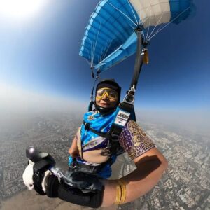 National record of Sheetal Mahajan of Pune; Parajump from six thousand feet above the parameter