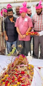 Adv Prakash Ambedkar visited Aurangzeb's tomb