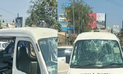 Firing and vandalism of ambulance for friend in Pune